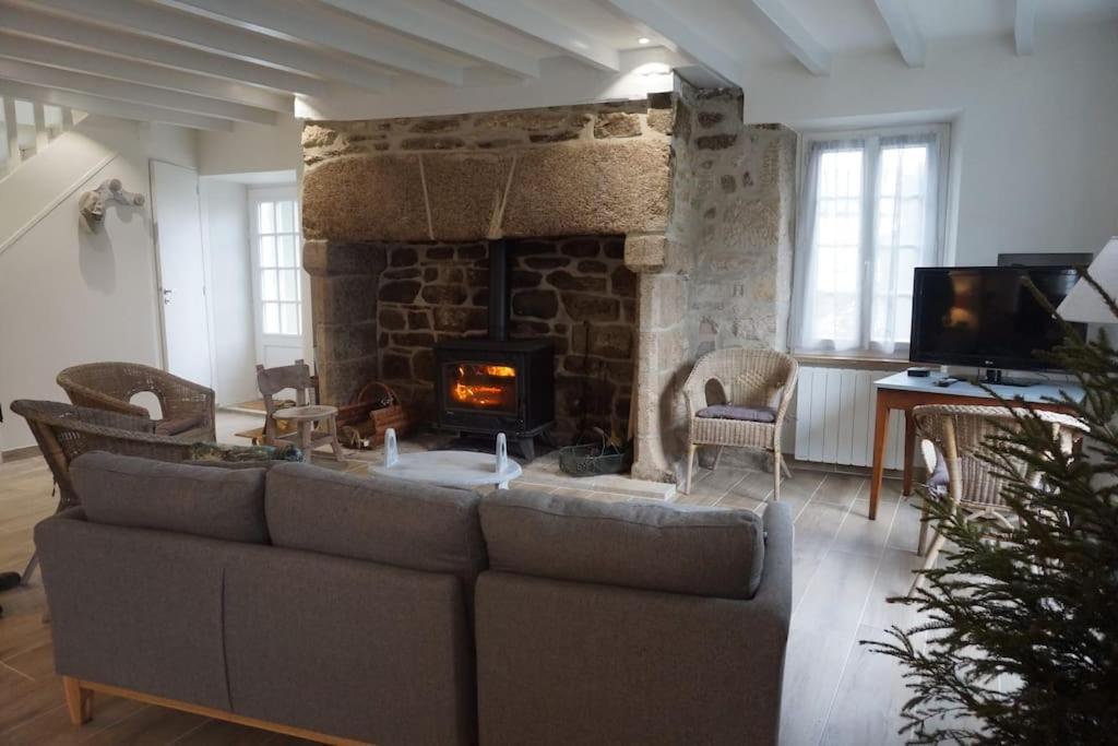 Le Clos Du 10 Treignac ภายนอก รูปภาพ