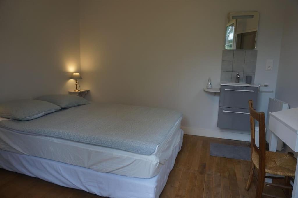 Le Clos Du 10 Treignac ภายนอก รูปภาพ
